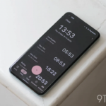 The alarm clock in Google watches is now turned off by buttons Google Clock