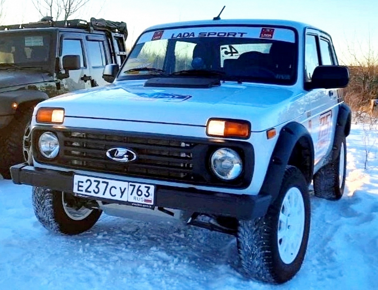 Lada Niva Sport