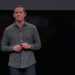 One of the top managers of Apple leaves the company Peter Stern