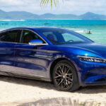 BYD sells significantly more cars than Tesla BYD