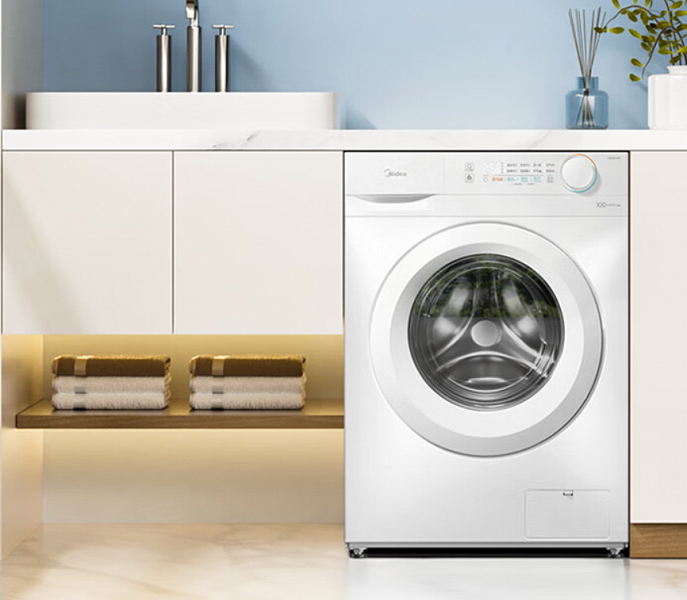 Midea V11F introduced