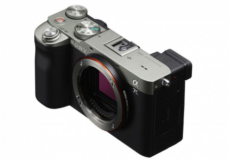 Sony is preparing new mirrorless cameras 33megapixel Sony A7cII and