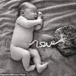 Embracing Lotus Birth: A Natural Connection with Your Newborn lotus birth