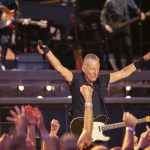 Bruce Springsteen Pays Tribute to Robbie Robertson of The Band in Chicago Concert Bruce Springsteen And The E Street Band In Concert - Chicago, Il