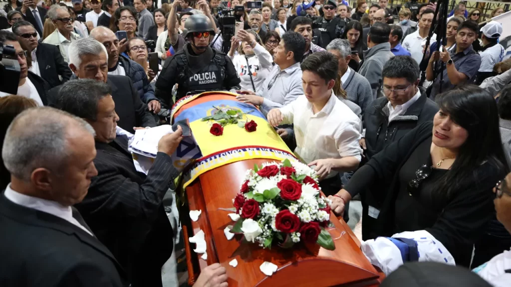 Ecuadorean presidential candidate Fernando Villavicencio attend a post-mortem tribute at Quito Exhibition Center on August 11