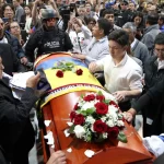 Farewell to a Fallen Hero: Fernando Villavicencio Laid to Rest by Grieving Family Ecuadorean presidential candidate Fernando Villavicencio attend a post-mortem tribute at Quito Exhibition Center on August 11
