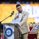 Seattle Mariners Fan’s Surprise for Félix Hernández at Hall of Fame Ceremony Félix Hernández, Seattle Mariners, Hall of Fame, Make-A-Wish, heart surgery, special bond