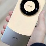 Two-tone Huawei Mate 60 lit up in photos straight from the factory Huawei Mate 60