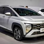 Hyundai Stargazer X budget minivan crossover on the Creta platform presented Hyundai Stargazer X