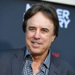 Kevin Nealon’s Artistic Journey: From SNL to the Canvas Kevin Nealon