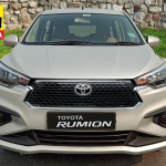 Toyota Rumion: A New Era in MPVs Set to Begin by Late August Toyota Rumion, Rumion MPV launch, Maruti Ertiga-based, booking commencement, MPV segment, cosmetic updates, distinct identity, Toyota-Maruti collaboration, interior features, powertrain performance, competitive landscape, versatile MPV, automotive innovation