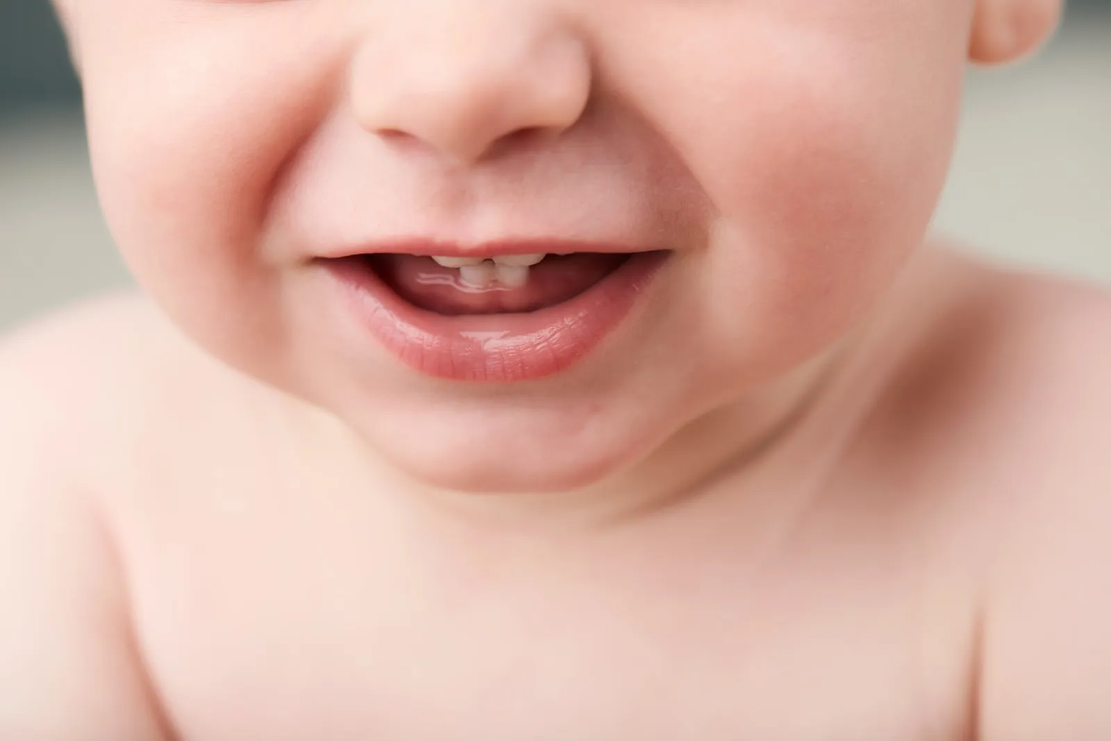 baby born with teeth