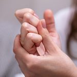 Cracking Knuckles and Arthritis: Debunking the Link and the Truth does cracking knuckles cause arthritis