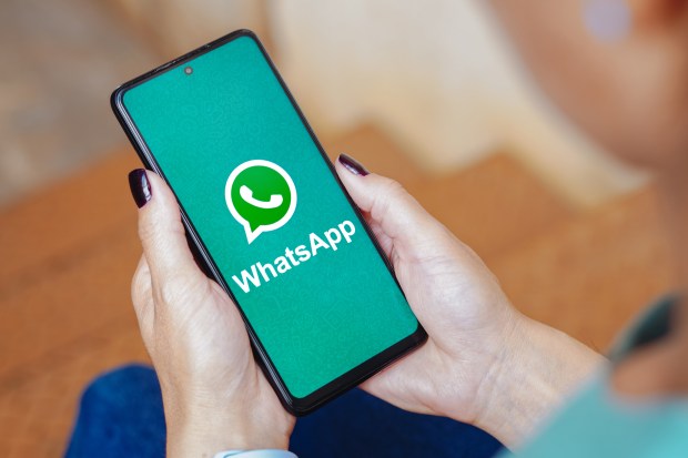 WhatsApp introduces general group chat