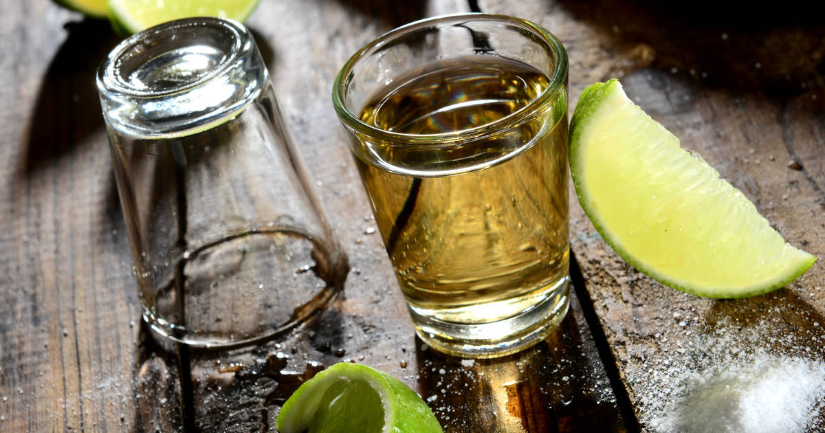 calories in tequila