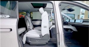 SAIC Maxus G70 minivan