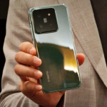 Xiaomi 14 shown live close-up Xiaomi 14