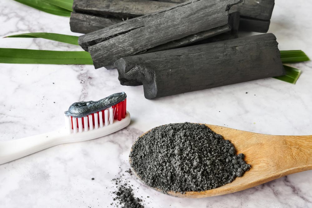 benefits of charcoal toothpaste