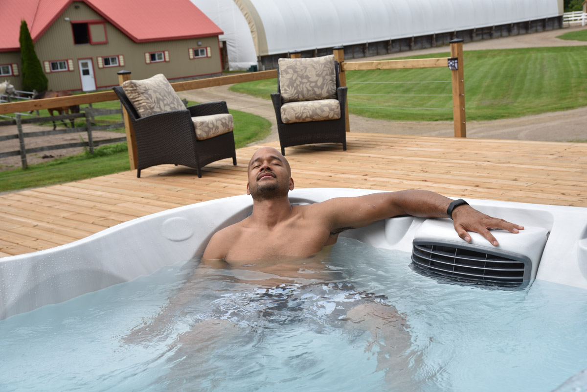 benefits of hot tub