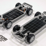 Hyundai Uni Wheel system introduced.