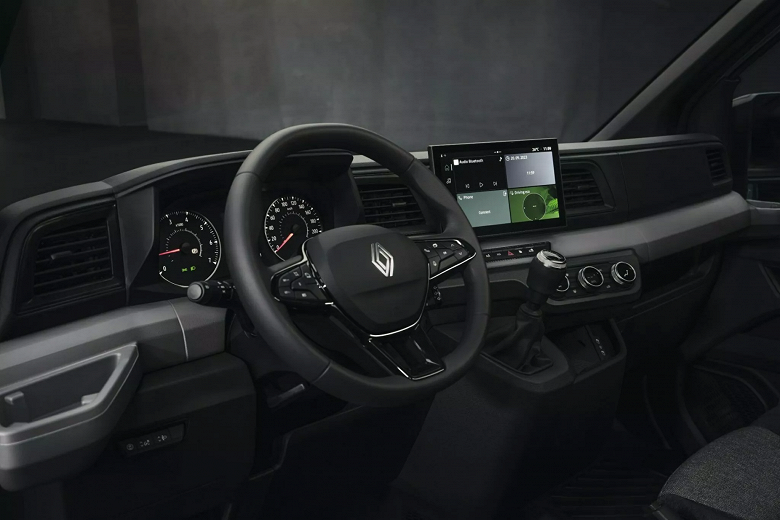 The allnew Renault Master 2024 has been unveiled. Phonemantra