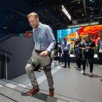 Samsung robot that can be worn on the waist and legs. Samsung robot