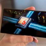 1 GHz for GPU in Snapdragon SoC. Snapdragon SoC