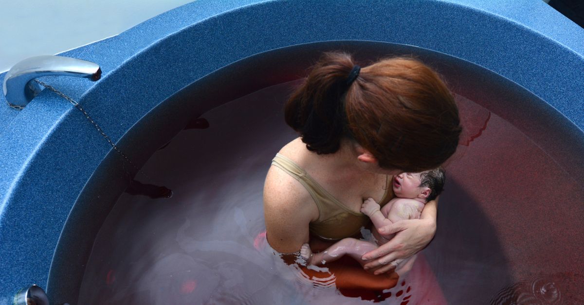 benefits of a water birth
