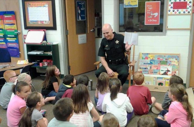 benefits of sro in schools