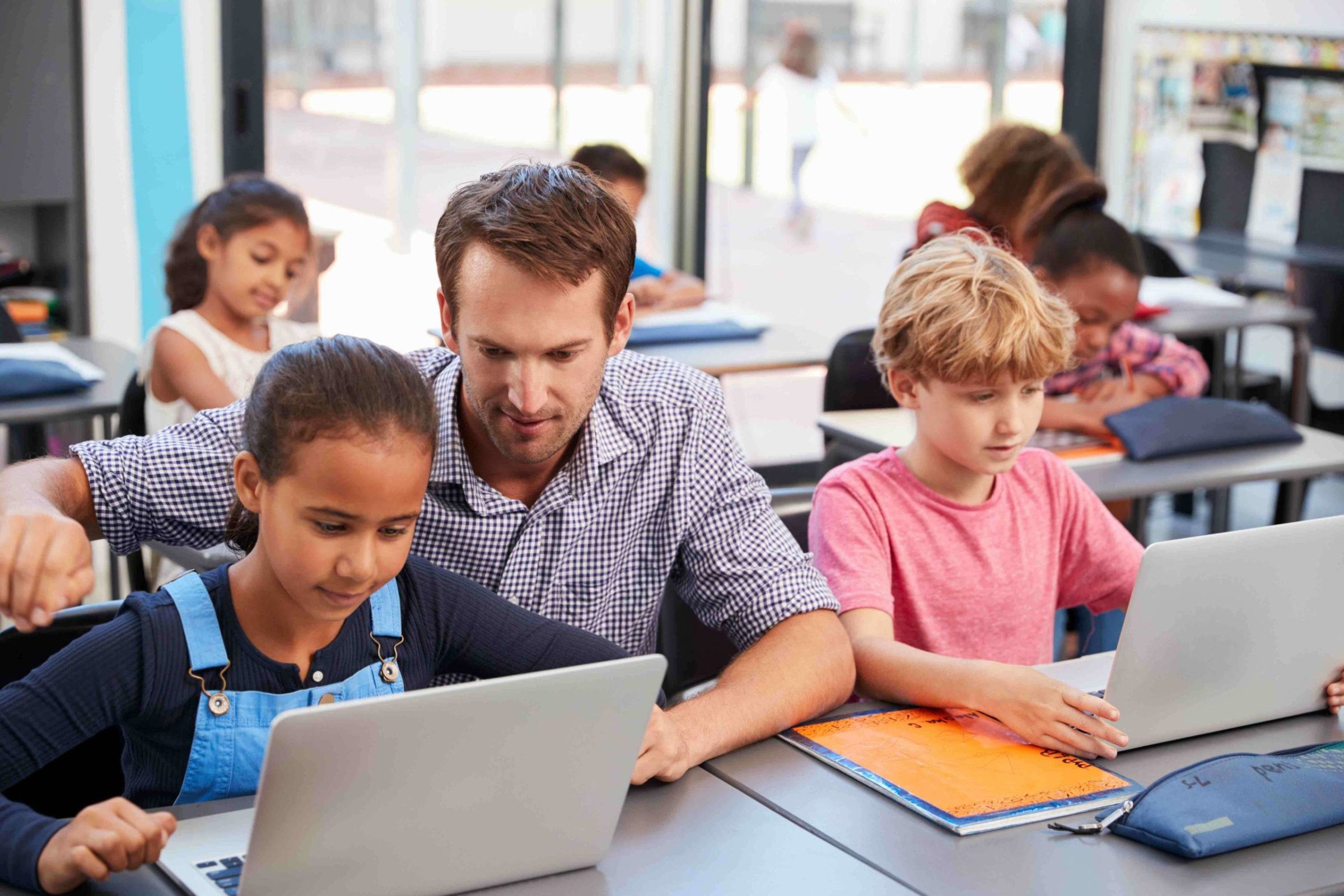 benefits of using technology in the classroom