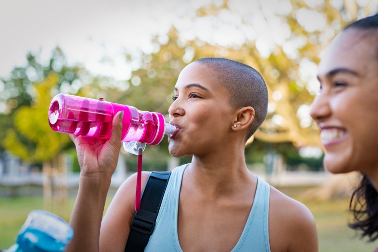 benefits to drinking a gallon of water a day