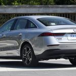 Introduced inexpensive hybrid sedan Roewe D7 DMH sedan Roewe D7 DMH