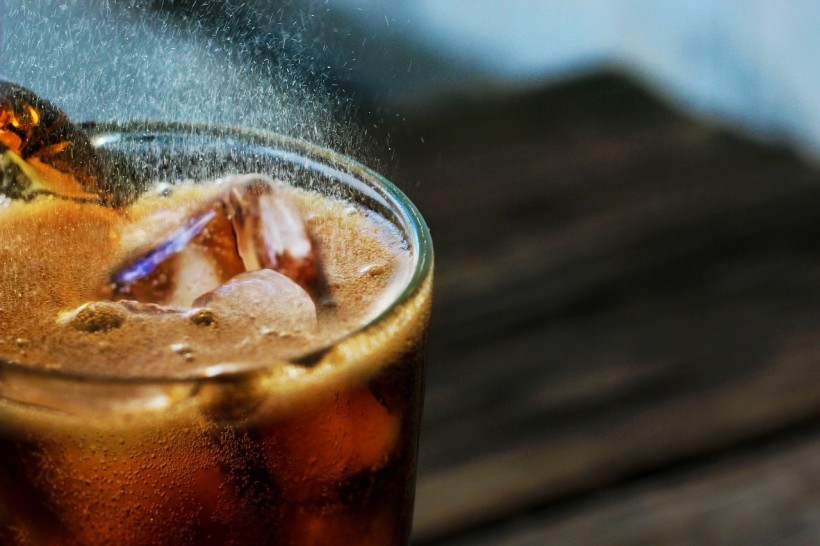 Diet drinks may boost risk of dangerous heart condition