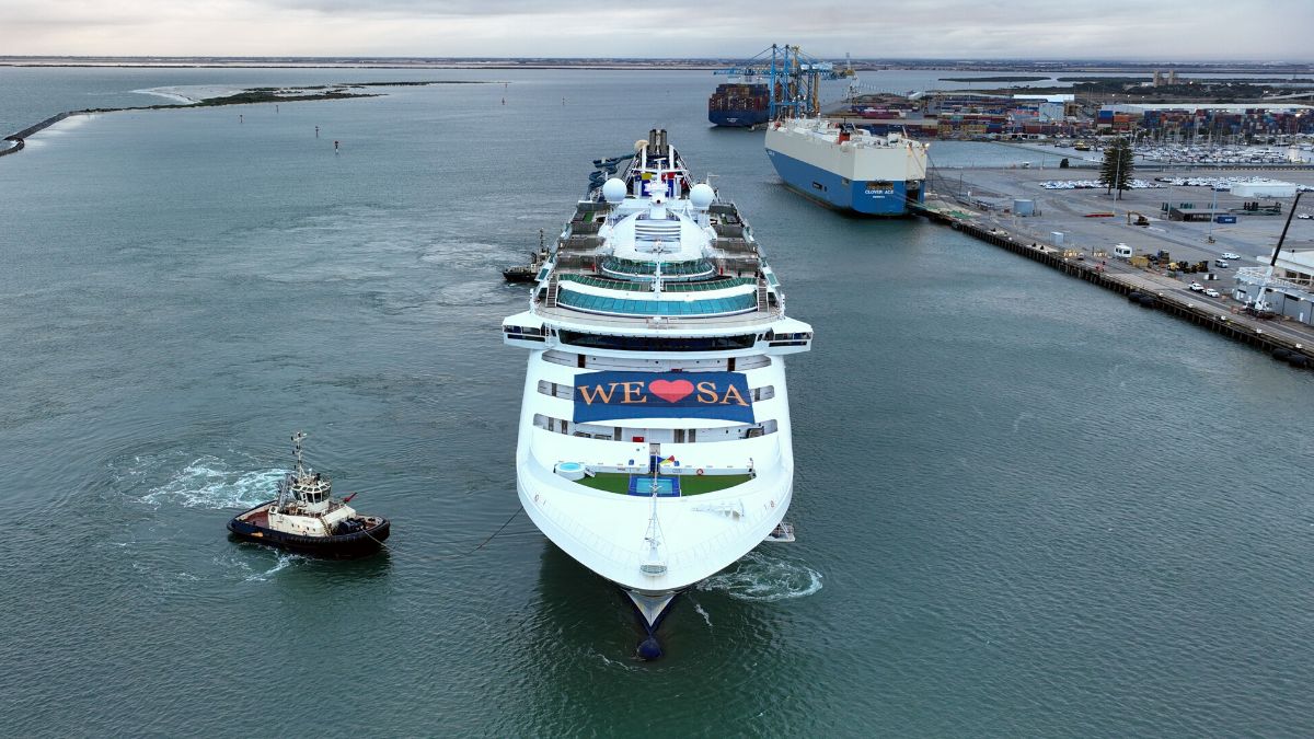 P&O Cruises' Flagship