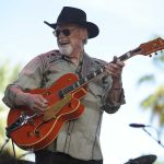 Duane Eddy: A Pioneering Guitar Hero Who Defined “Twang” in Early Rock and Roll (86 Years Old) Duane Eddy