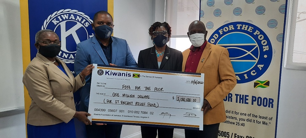 Kiwanis Gathers in Jamaica