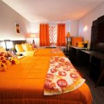 Lasagna on the Road: Garfield Takes Over Motel 6 as Chief Pet Officer! Motel 6 as Chief Pet Officer!