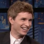 Eddie Redmayne Recalls Warren Beatty’s Kindness After Email Hack Eddie Redmayne Recalls