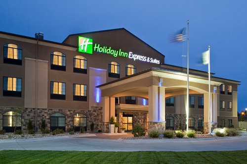 Holiday Inn Makes a Grand Return