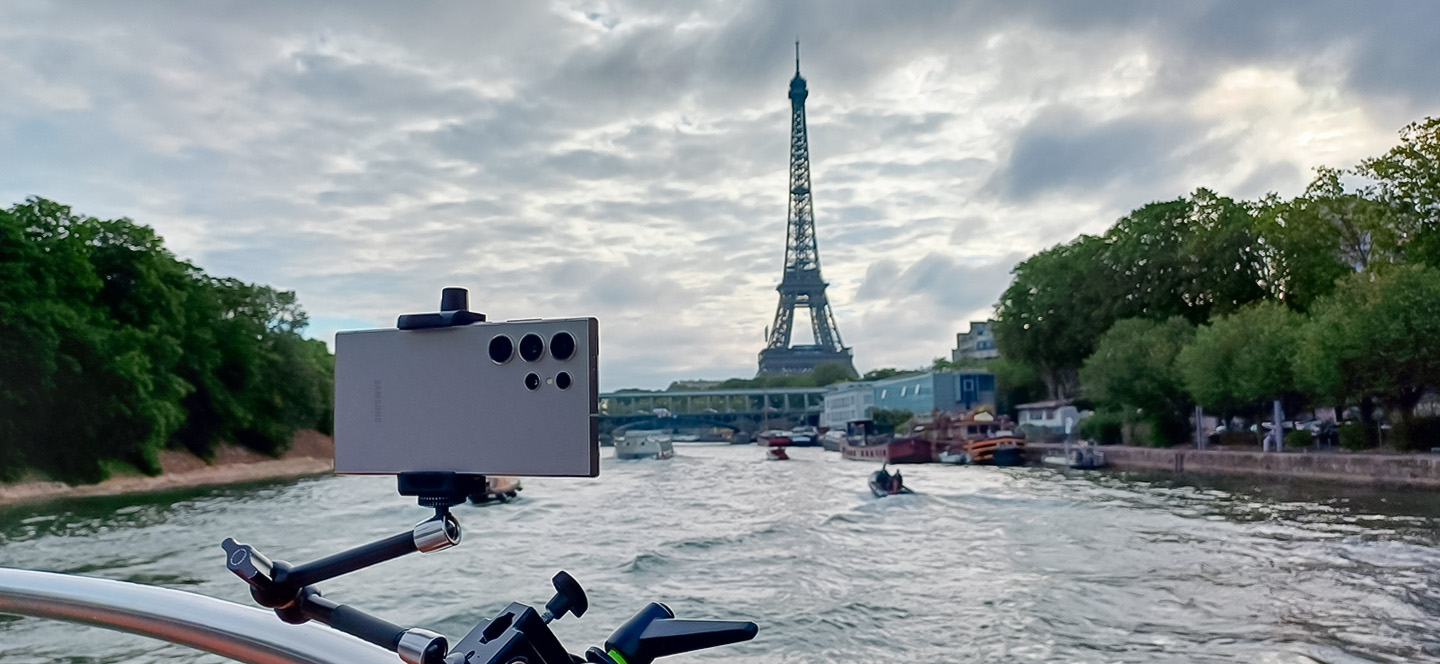 Samsung Heats Up Summer with Parisian Galaxy