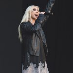 A Rock and Roll Nightmare (or Dream?): Taylor Momsen Gets Bat Bite Onstage Taylor Momsen Gets Bat Bite Onstage