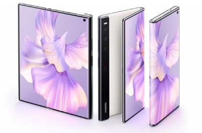 Huawei's Tri-Fold Smartphone