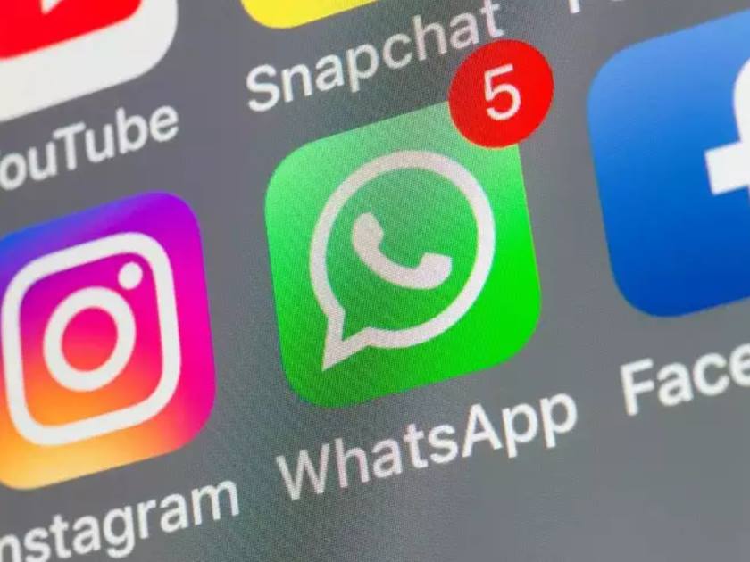 WhatsApp Introduces Instagram