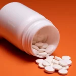 Levothyroxine and Bone Mass Loss in Older Adults Levothyroxine and Bone Mass Loss in Older Adults