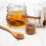 Here’s What Happens If You Eat Honey and Cinnamon Every Day