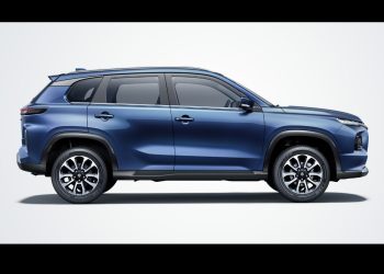 New Toyota Hyryder 7-Seater
