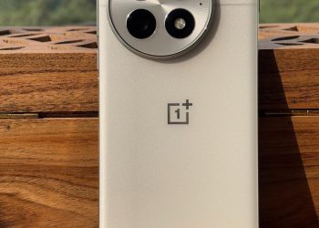 OnePlus 13s