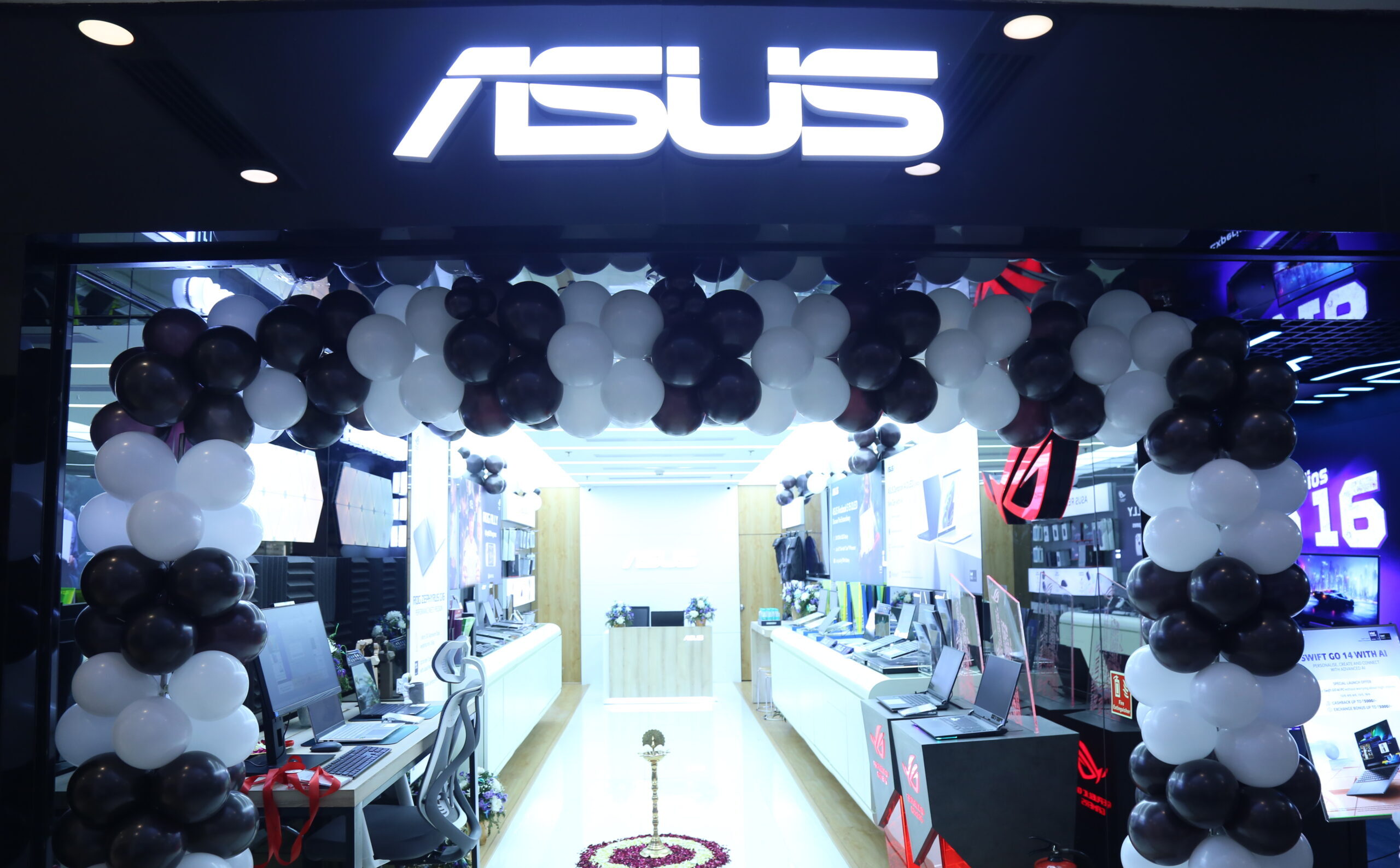 Swiggy Instamart Partners with Asus