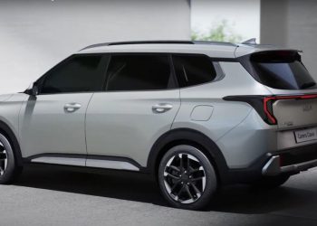 2025 Kia Carens Clavis