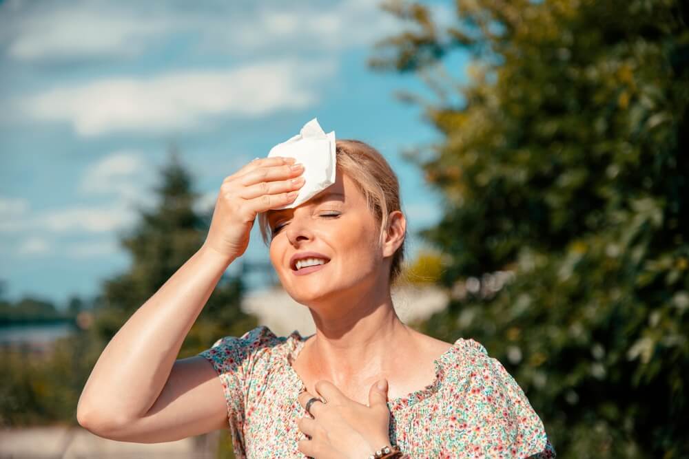 Coping with Diabetes During the Summer Heat Coping with Diabetes During the Summer Heat